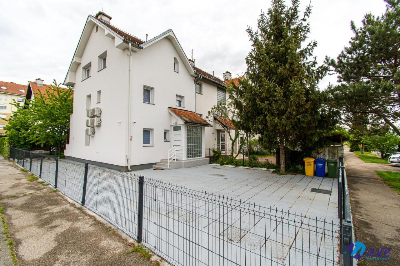 Modern Apartments Wave Near The Airport Velika Gorica Zewnętrze zdjęcie